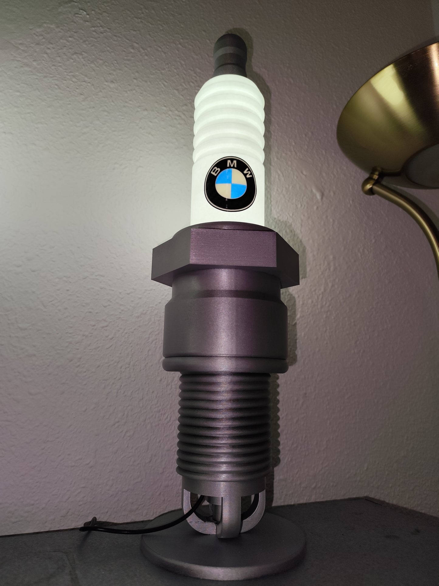 IgnitePlug™ – Spark Plug Desk Lamp